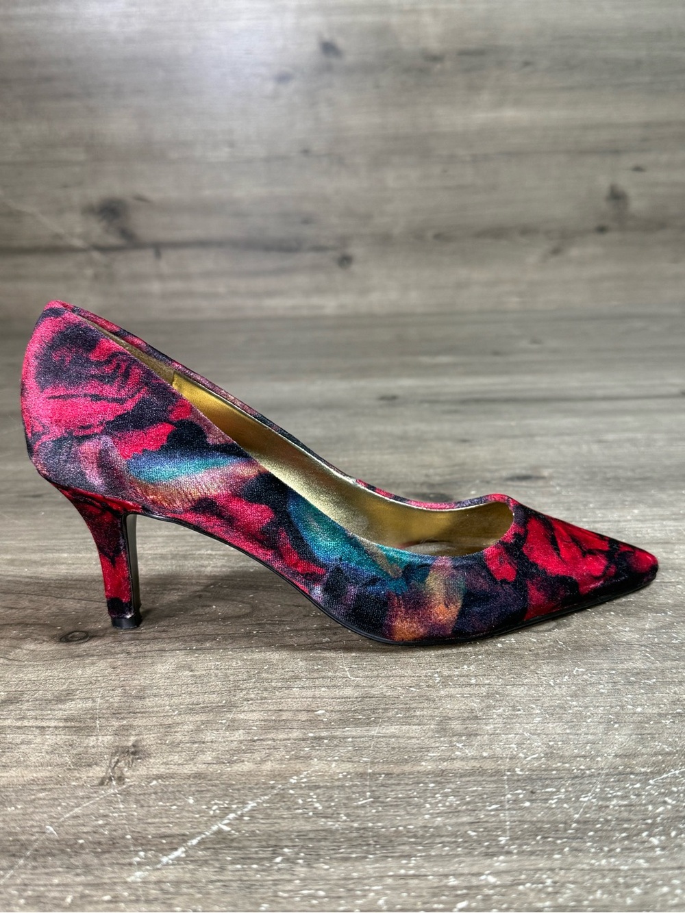 Nine West Womens 5M Floral Velvet Pumps Red Rose Pointed Toe Stiletto Heels